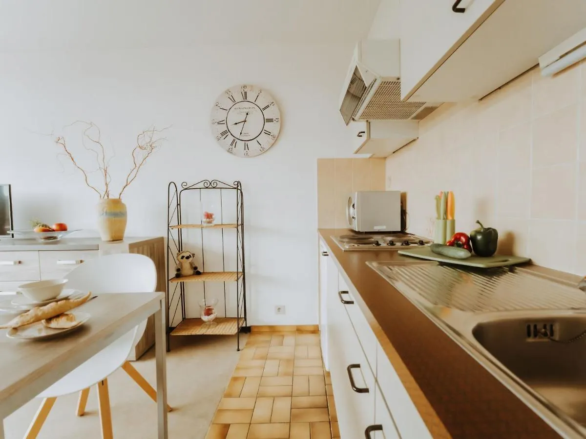 Studio Seastar By Interhome Bredene